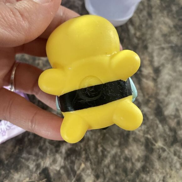 Aphmau Mystery MeeMeow Squishies Squishy Bee Cat - Picture 4 of 6